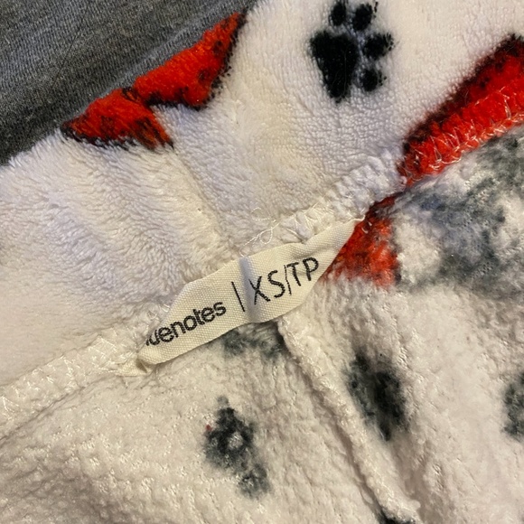 Bluenotes Pajama Set - Picture 5 of 5